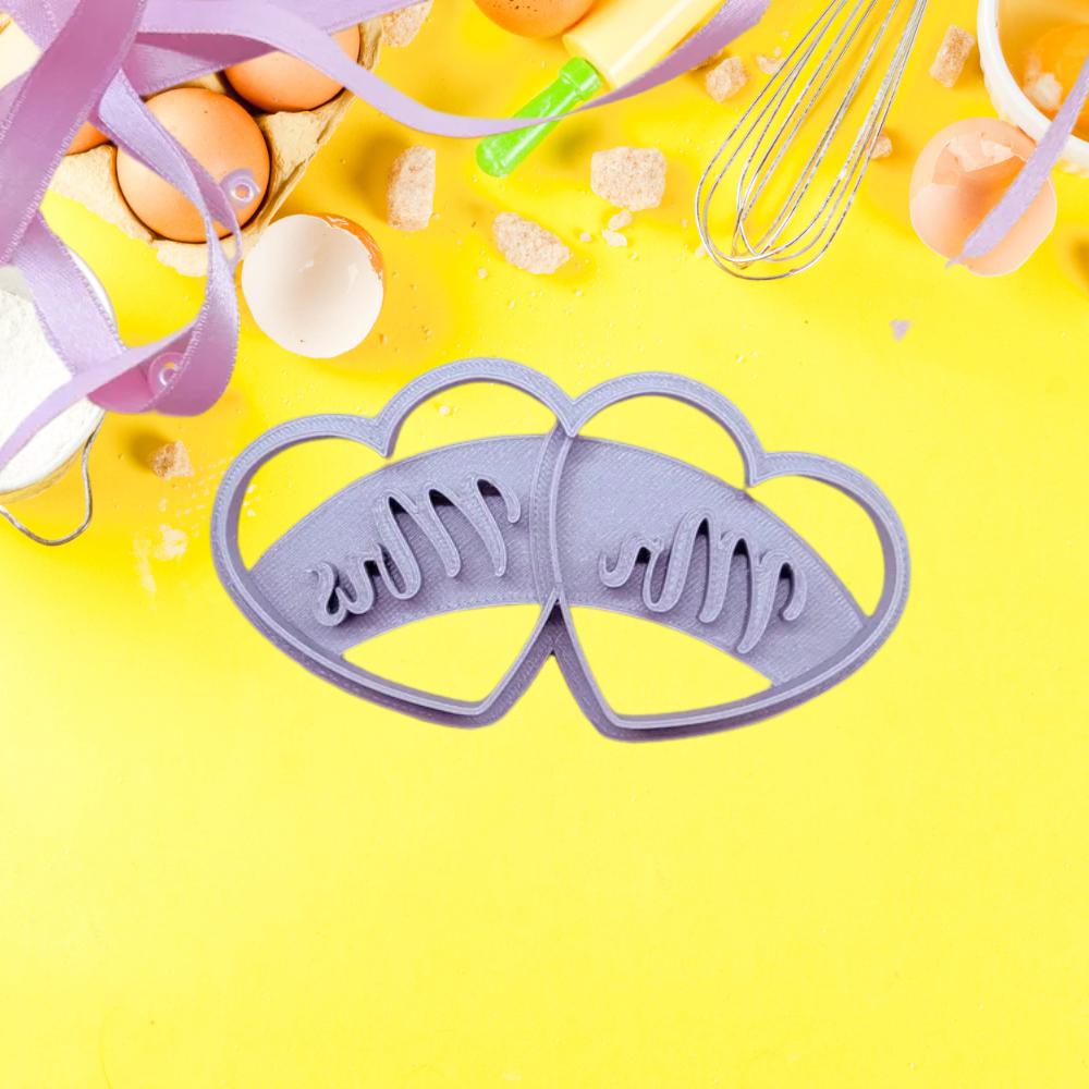 Love Heart Mr & Mrs Cookie Cutter